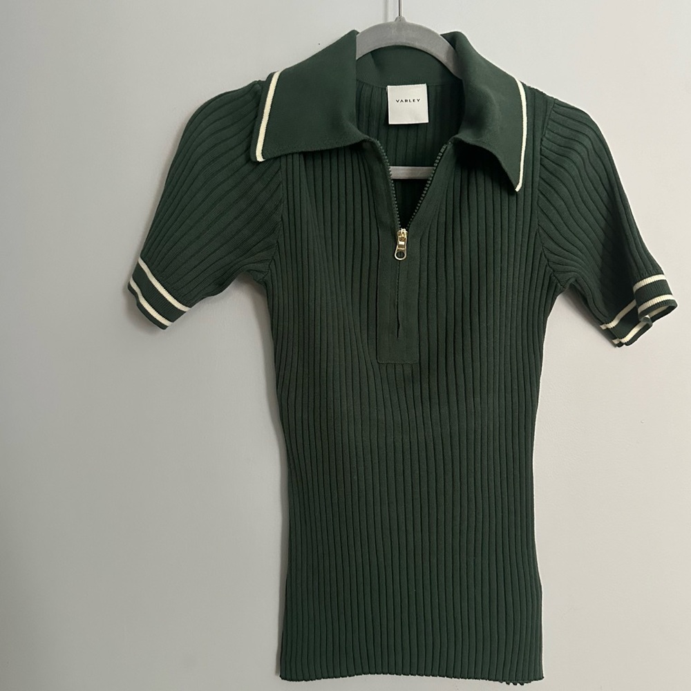 VARLEY short sleeve sweater size Small